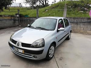 Renault Clio  Valvulas Julho/01 - à venda - Ligeiros