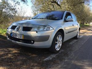 Renault Mégane 100EUR/MES Abril/04 - à venda - Ligeiros