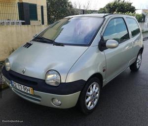 Renault Twingo Initiale paris Março/01 - à venda -