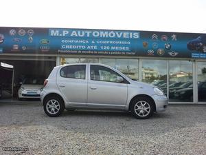 Toyota Yaris 1.0 VTT-i ABS Julho/03 - à venda - Ligeiros