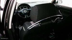 VW Golf troco Novembro/03 - à venda - Ligeiros Passageiros,