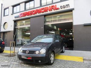 VW Polo Confortline Janeiro/05 - à venda - Ligeiros