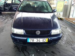 VW Polo Polo fox 1.0 Março/97 - à venda - Ligeiros