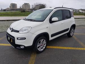 Fiat Panda 1.3 MULTIJET 4X4 Maio/13 - à venda - Ligeiros