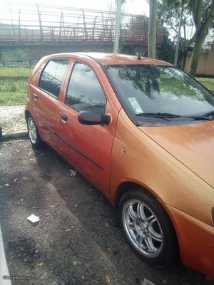 Fiat Punto sx Julho/01 - à venda - Ligeiros Passageiros,