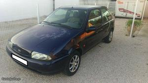 Ford Fiesta 1.8 Diesel Dezembro/99 - à venda - Ligeiros