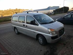 Hyundai H-1 6 lugares Novembro/07 - à venda - Ligeiros