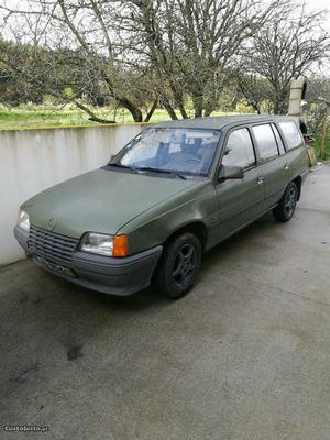 Opel Kadett 1;3 Maio/87 - à venda - Ligeiros Passageiros,