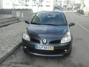 Renault Clio 1.5 DCI Dynamic 85cv Abril/08 - à venda -