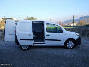 Renault Kangoo 1.5cc 3 Lugares Dezembro/13 - à venda -