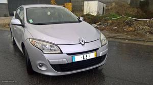 Renault Mégane 110cv Nacional_5lug Maio/11 - à venda -