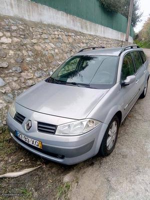 Renault Mégane  dissel 90 cv Julho/04 - à venda -