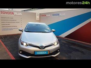 Toyota Auris 1.8 HSD C.+P.Techno+P.Sport