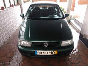 VW Polo livro de revisões Fevereiro/99 - à venda -