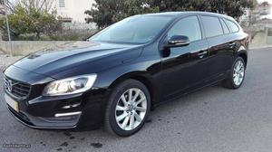 Volvo V60 D km 190 cv Maio/15 - à venda - Ligeiros