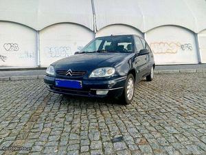 Citroën Saxo 1.1 de 4 porta Outubro/00 - à venda -