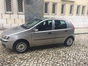 Fiat Punto 1.2HLX A/C86 mil kms Janeiro/01 - à venda -