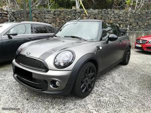 MINI Cooper D Cabriu Setembro/14 - à venda - Ligeiros