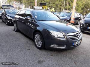 Opel Insignia ST 2.0 CDTi Cosmo Abril/13 - à venda -