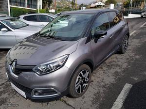 Renault Captur Intens 1.5 dCi 90cv Dezembro/16 - à venda -