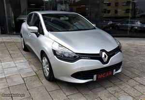 Renault Clio 1.5 dCi Confort Novembro/13 - à venda -