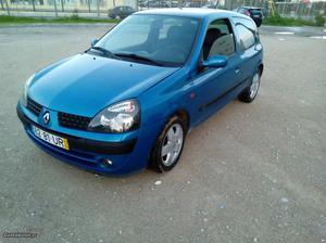 Renault Clio 1.5dci)A/C)5lug Junho/03 - à venda - Ligeiros