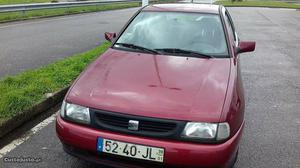 Seat Ibiza v Janeiro/98 - à venda - Ligeiros