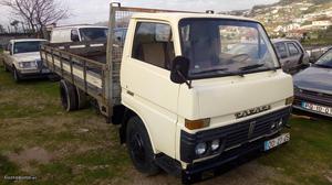 Toyota Dyna BU Diesel Novembro/80 - à venda -