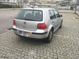 Vw golf 1.4 gasolina Maio/01 - à venda - Ligeiros