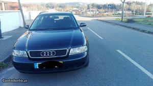 Audi A4 Sline Sport TDI Abril/97 - à venda - Ligeiros