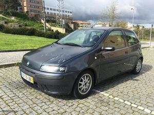 Fiat Punto mil km Agosto/02 - à venda - Ligeiros