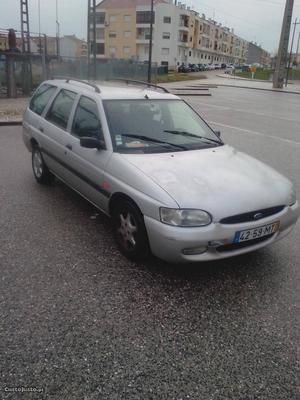 Ford Escort 1.8 Diesel 99 Março/99 - à venda - Ligeiros