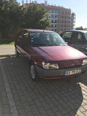 Ford Fiesta Cayman Fevereiro/95 - à venda - Ligeiros