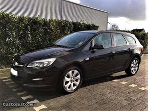 Opel Astra J Sports Tourer 1.3 Maio/15 - à venda - Ligeiros