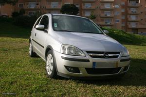 Opel Corsa 1.3 DCTI Comercial Junho/04 - à venda -