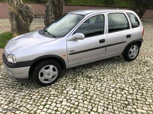 Opel Corsa  vlv Junho/99 - à venda - Ligeiros
