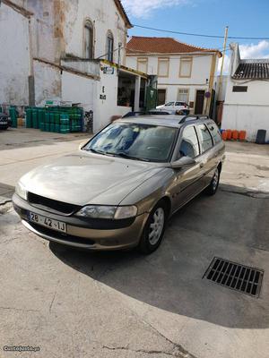 Opel Vectra 1.6 Novembro/98 - à venda - Ligeiros