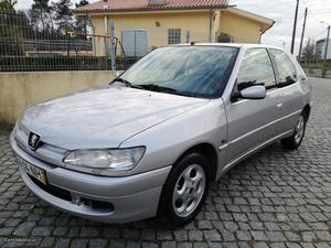 Peugeot D 2Lug Impec Maio/99 - à venda - Comerciais