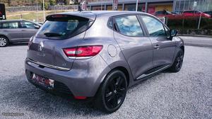 Renault Clio 1.5 dCI 90CV S&S GPS Outubro/15 - à venda -