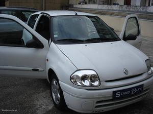 Renault Clio 1.9 D (Mens.32E. Outubro/00 - à venda -