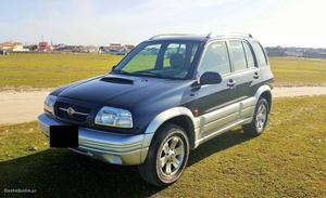 Suzuki Grand Vitara 2.0 TD 4x4 Fevereiro/00 - à venda -