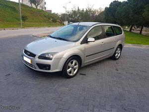 Ford Focus SW1.6TDCIAutomatica Junho/06 - à venda -