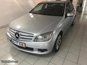 Mercedes-Benz C 200 CDI Fevereiro/10 - à venda - Ligeiros