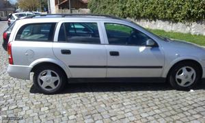 Opel Astra Caravan v 90cv Fevereiro/99 - à venda -