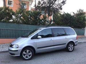 Seat Alhambra 7 lugares Dezembro/05 - à venda - Ligeiros