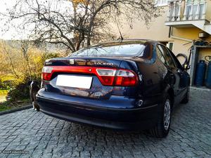 Seat Toledo 1.6SR 16v ac abs Março/01 - à venda - Ligeiros