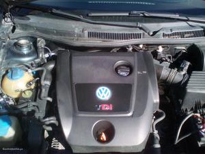 VW Golf Iv Maio/01 - à venda - Ligeiros Passageiros, Vila