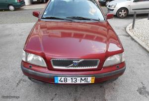 Volvo V TD Dezembro/98 - à venda - Ligeiros