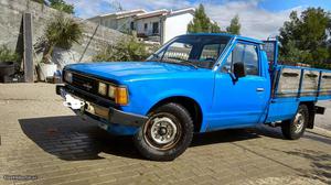 Datsun 2.2 ano 80 Janeiro/80 - à venda - Comerciais / Van,