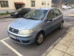 Fiat Punto 1.2 Novembro/03 - à venda - Ligeiros